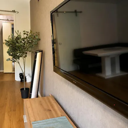 Appartement Living - 75 Qm Mit 2 Schlafzimmern Und Wohnbereich Sindelfingen