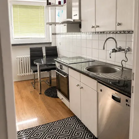 Living - 75 Qm Mit 2 Schlafzimmern Und Wohnbereich